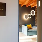 Borgoluna Luxury House