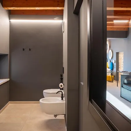 Borgoluna Luxury House *