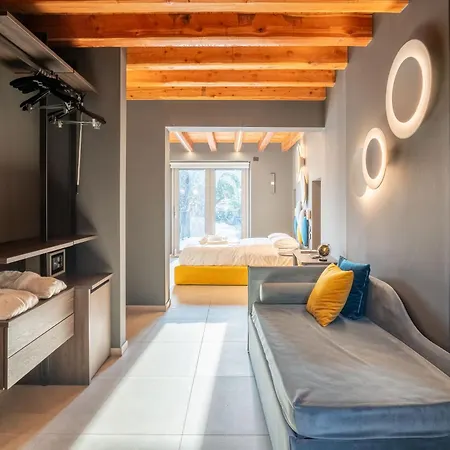 Borgoluna Luxury House *