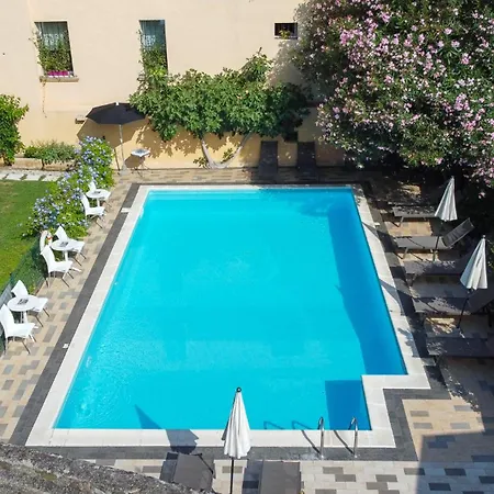 Borgoluna Luxury House